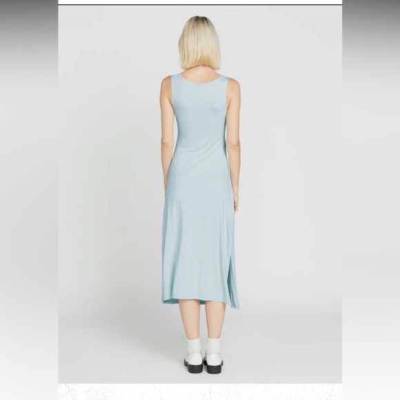 Misty lux dress ๐ cutout spandex cute - Picture 6 of 8